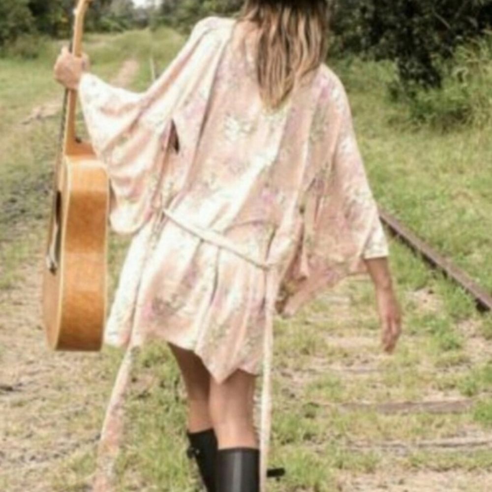 Spell Sundancer Short Robe O/s - Picture 3 of 8